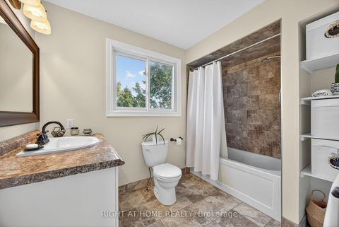 Photo 16 at 13 Orwell Crescent, Letitia Heights, Barrie Photo 16 at 13 Orwell Crescent, Letitia Heights, Barrie