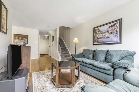 Photo 7 at 142 - 4001 Don Mills Road, Hillcrest Village, Toronto