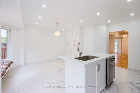 Photo 10 at 2029 Westmount Drive, WM Westmount, Oakville