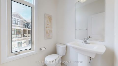 Photo 21 at 104 Lunay Drive, Rural Richmond Hill, Richmond Hill