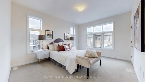 Photo 22 at 104 Lunay Drive, Rural Richmond Hill, Richmond Hill