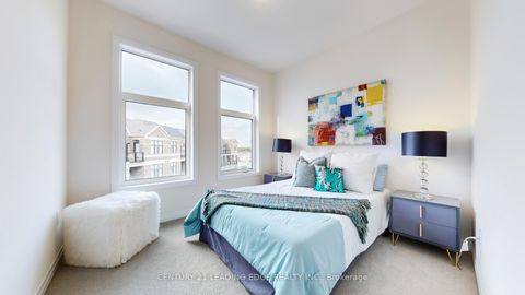 Photo 26 at 104 Lunay Drive, Rural Richmond Hill, Richmond Hill