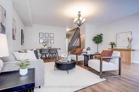 Photo 13 at 15 - 151 Silverwood Avenue, Devonsleigh, Richmond Hill