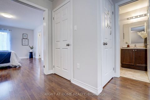 Photo 23 at 15 - 151 Silverwood Avenue, Devonsleigh, Richmond Hill