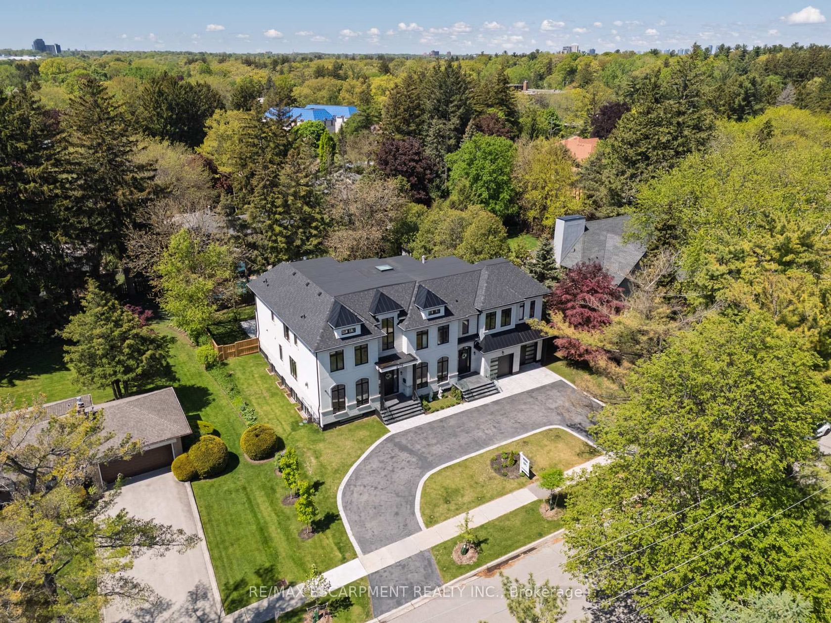 2110 Stonehouse Crescent, Sheridan, Mississauga 