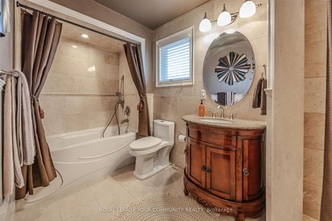 Photo 21 at 260 Mathewson Street, Maple, Vaughan