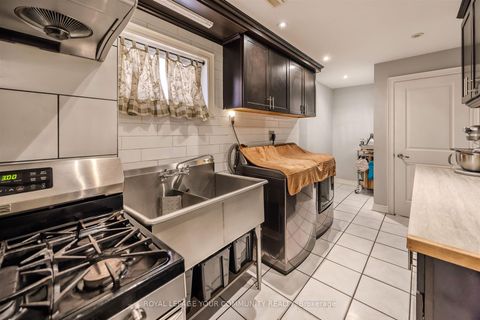 Photo 29 at 260 Mathewson Street, Maple, Vaughan