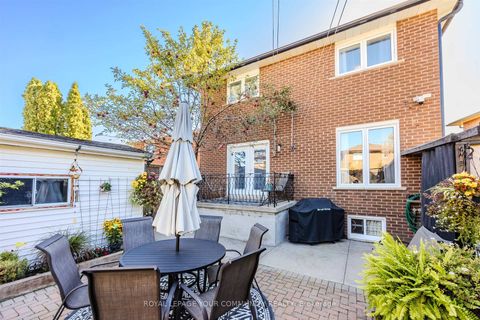 Photo 36 at 260 Mathewson Street, Maple, Vaughan