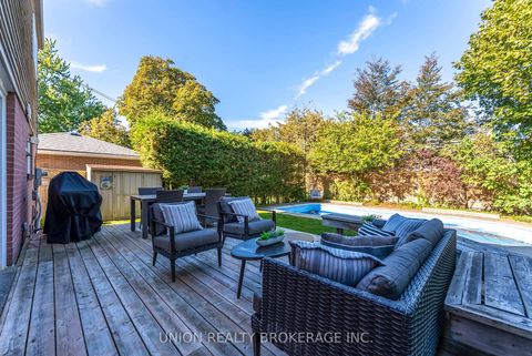 Photo 28 at 32 Bledlow Manor Drive, Guildwood, Toronto