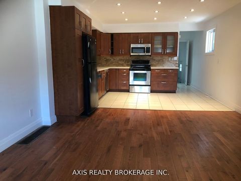 Photo 4 at 596 Glenholme Avenue, Oakwood Village, Toronto