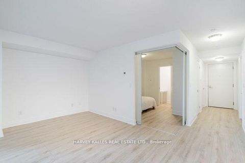 Photo 8 at 403 - 28 Ted Rogers Way, Yonge Corridor, Toronto