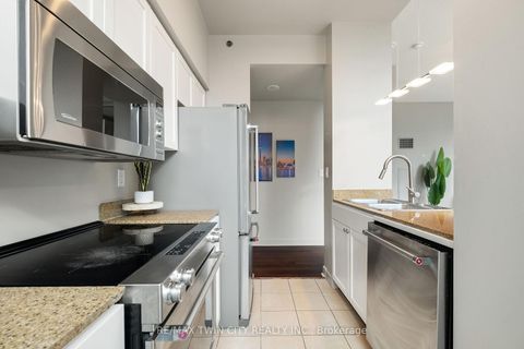 Photo 17 at 201 - 81 Navy Wharf Court, Waterfront Communities C1, Toronto