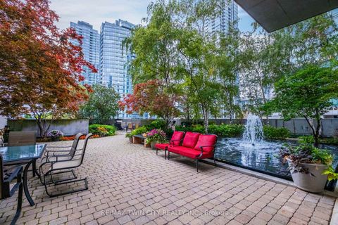 Photo 34 at 201 - 81 Navy Wharf Court, Waterfront Communities C1, Toronto