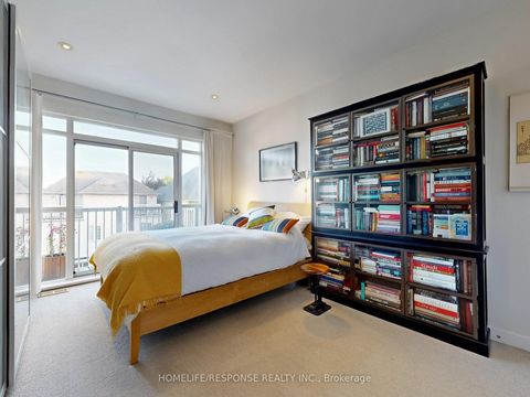 Photo 28 at 1095 DUNDAS Street E, South Riverdale, Toronto
