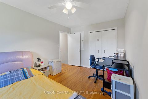 Photo 17 at 37 Callowhill Drive, Richview, Toronto Photo 17 at 37 Callowhill Drive, Richview, Toronto