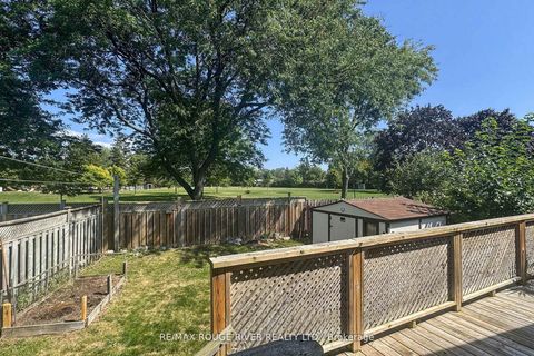 Photo 25 at 18 Darlingside Drive, West Hill, Toronto