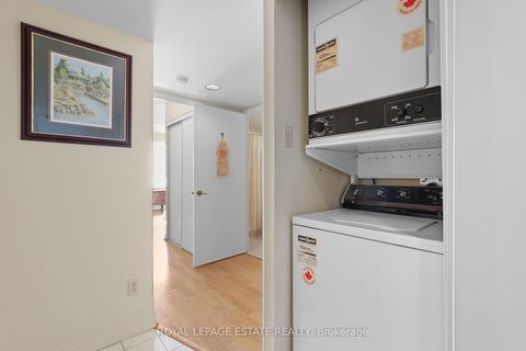 Photo 17 at 1003 - 1093 Kingston Road S, Cliffside, Toronto