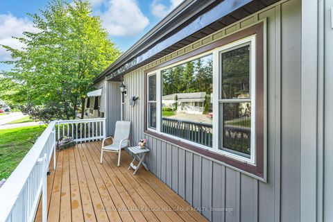 Photo 10 at 15 Riverview Circle, Rural Innisfil, Innisfil Photo 10 at 15 Riverview Circle, Rural Innisfil, Innisfil