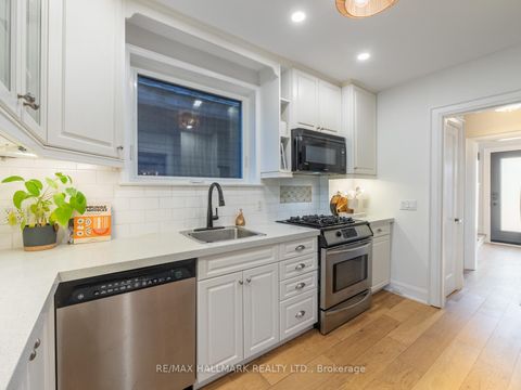 Photo 13 at 54 Avonlea Boulevard, Crescent Town, Toronto Photo 13 at 54 Avonlea Boulevard, Crescent Town, Toronto