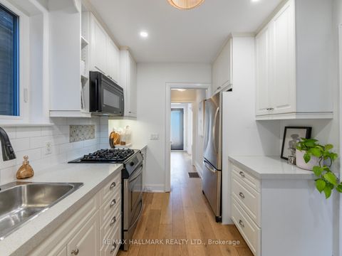 Photo 14 at 54 Avonlea Boulevard, Crescent Town, Toronto Photo 14 at 54 Avonlea Boulevard, Crescent Town, Toronto