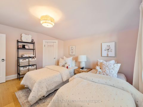 Photo 22 at 54 Avonlea Boulevard, Crescent Town, Toronto