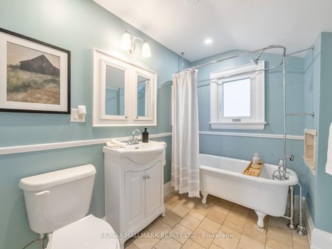 Photo 23 at 54 Avonlea Boulevard, Crescent Town, Toronto Photo 23 at 54 Avonlea Boulevard, Crescent Town, Toronto