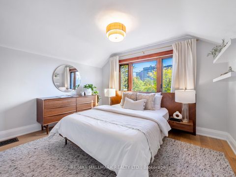 Photo 40 at 54 Avonlea Boulevard, Crescent Town, Toronto
