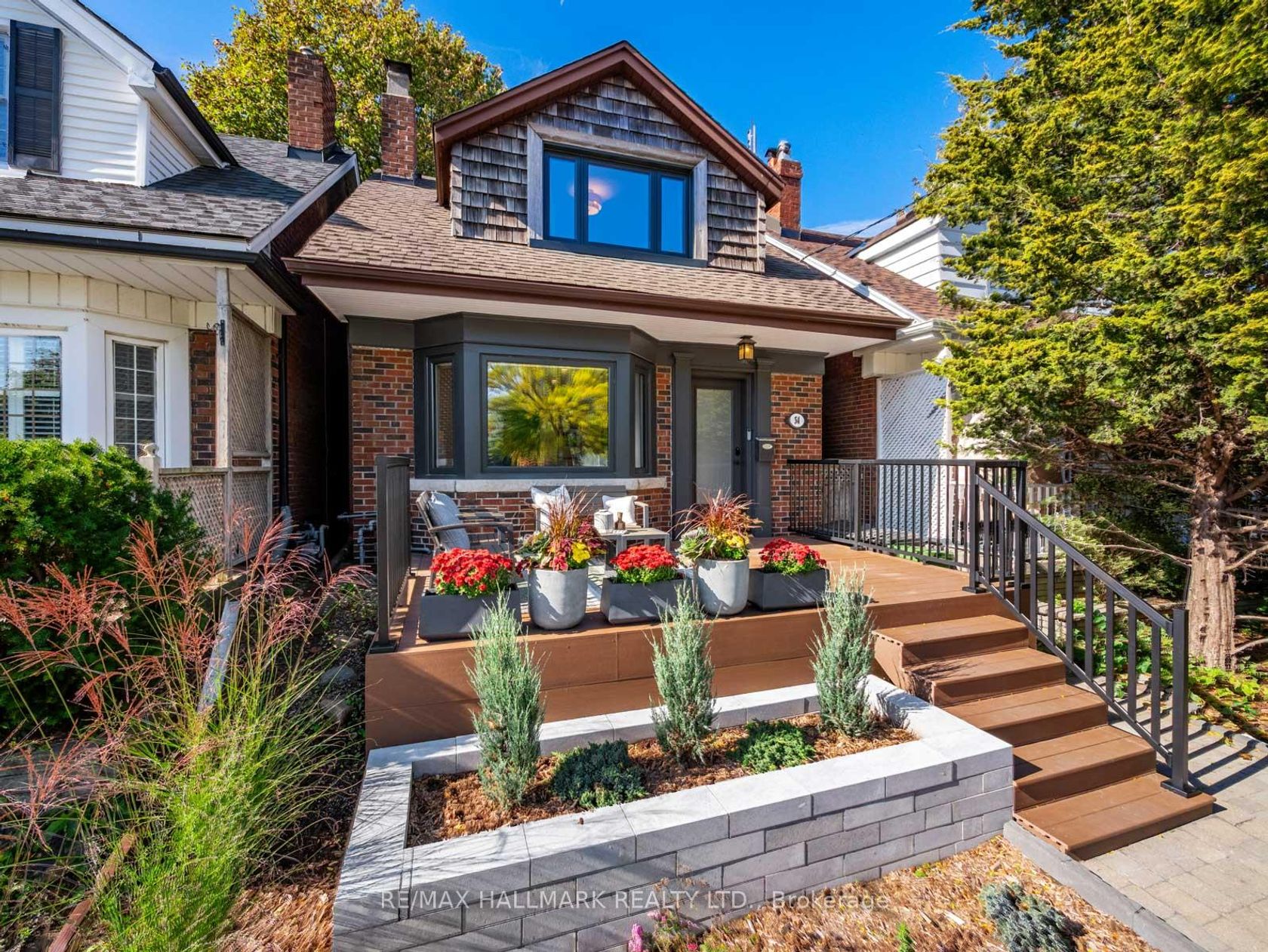 54 Avonlea Boulevard, Crescent Town, Toronto 