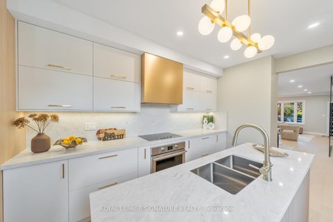 Photo 14 at 300 Wallace Avenue, Junction, Toronto Photo 14 at 300 Wallace Avenue, Junction, Toronto