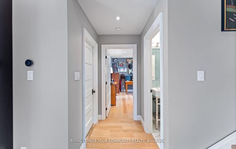 Photo 25 at 12 Glenview Drive, Aurora Highlands, Aurora