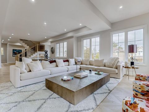 Photo 5 at 31 Naughton Drive, Westbrook, Richmond Hill