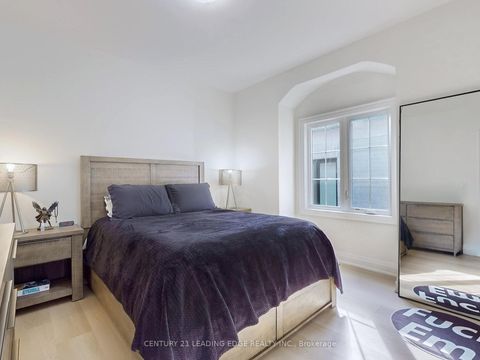 Photo 28 at 31 Naughton Drive, Westbrook, Richmond Hill