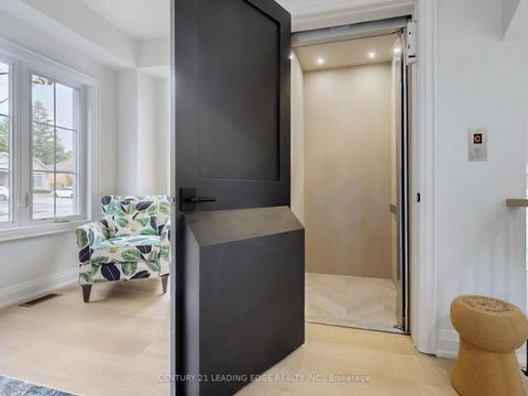 Photo 34 at 31 Naughton Drive, Westbrook, Richmond Hill