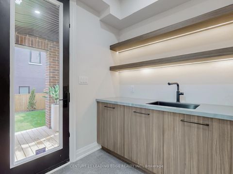 Photo 38 at 31 Naughton Drive, Westbrook, Richmond Hill