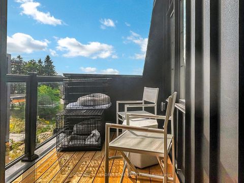 Photo 46 at 31 Naughton Drive, Westbrook, Richmond Hill