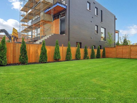 Photo 49 at 31 Naughton Drive, Westbrook, Richmond Hill