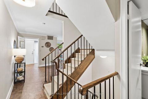 Photo 2 at TH 15 - 260 Heath Street W, Forest Hill South, Toronto
