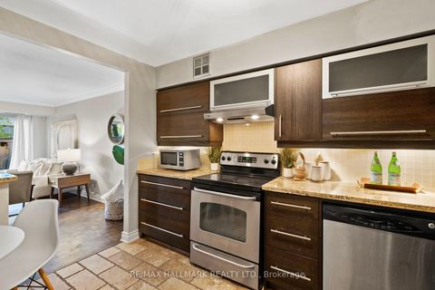 Photo 15 at TH 15 - 260 Heath Street W, Forest Hill South, Toronto