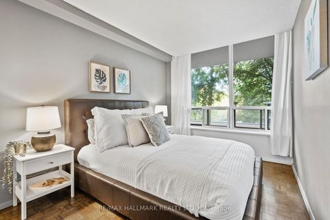 Photo 23 at TH 15 - 260 Heath Street W, Forest Hill South, Toronto