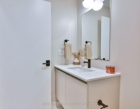 Photo 26 at 119 - 405 Dundas Street W, GO Glenorchy, Oakville