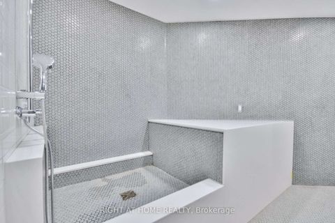 Photo 30 at 119 - 405 Dundas Street W, GO Glenorchy, Oakville