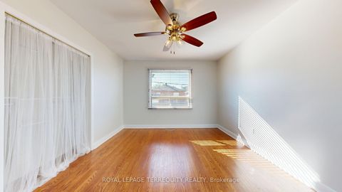 Photo 8 at 85 Romulus Drive, Bendale, Toronto