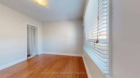 Photo 12 at 85 Romulus Drive, Bendale, Toronto