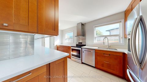 Photo 13 at 85 Romulus Drive, Bendale, Toronto