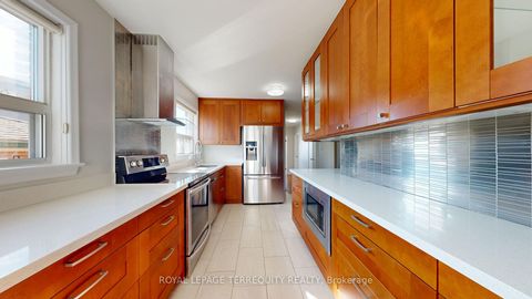 Photo 15 at 85 Romulus Drive, Bendale, Toronto