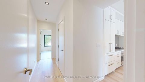 Photo 18 at 3212 Dundas Street W, Junction Area, Toronto