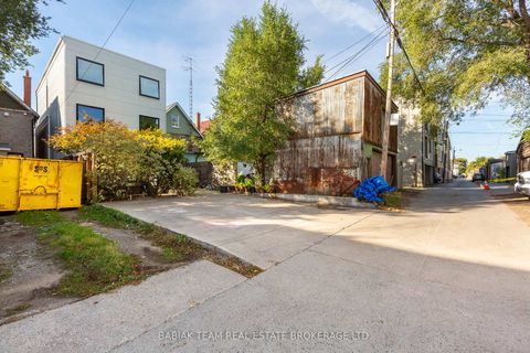 Photo 49 at 3212 Dundas Street W, Junction Area, Toronto