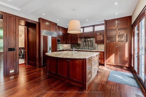 Photo 11 at 177 Roxborough Drive, Moore Park, Toronto