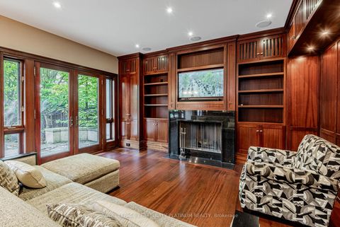 Photo 16 at 177 Roxborough Drive, Moore Park, Toronto