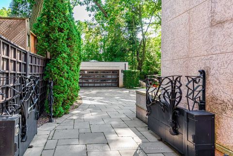 Photo 41 at 177 Roxborough Drive, Moore Park, Toronto